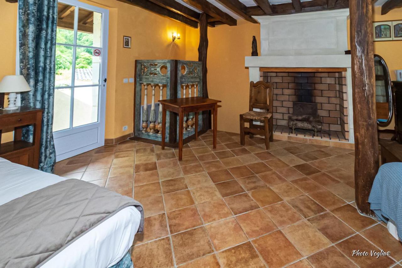 Domaine De La Juranvillerie, Gite Et Chambres D'Hotes Rigny-Usse ภายนอก รูปภาพ